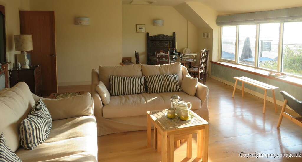 photo sittingroomViewG